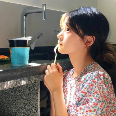 克隆高校第一季海报